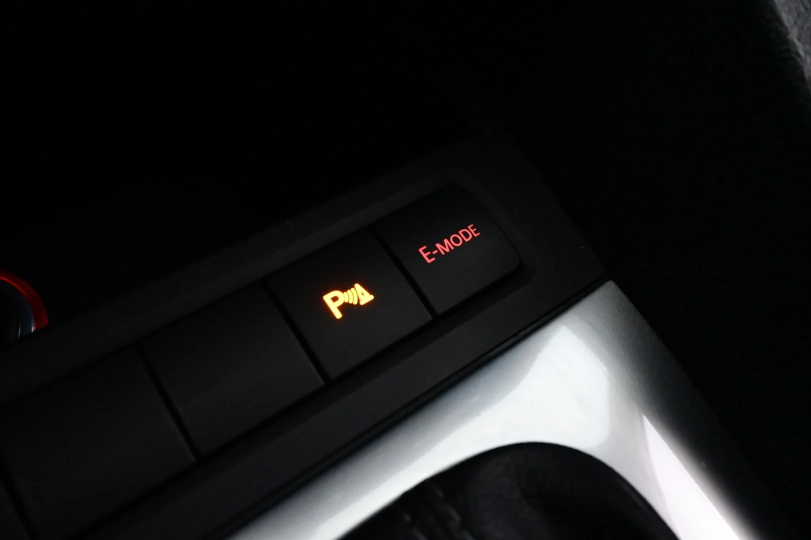 Car Image - 1h8ntuC8Kk024swyHiymay