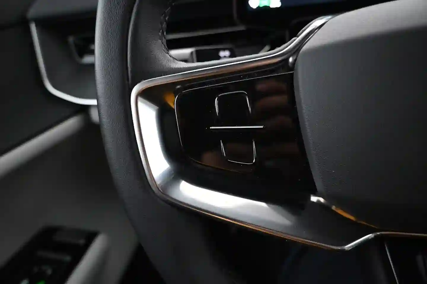 Car Image - 1Op5o1AU97naE2AvMkmwqO