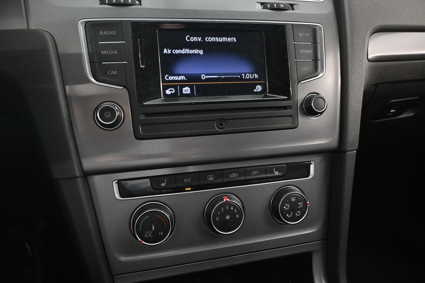 Car Image - 74co1RN9PR15KIiyINxmUz