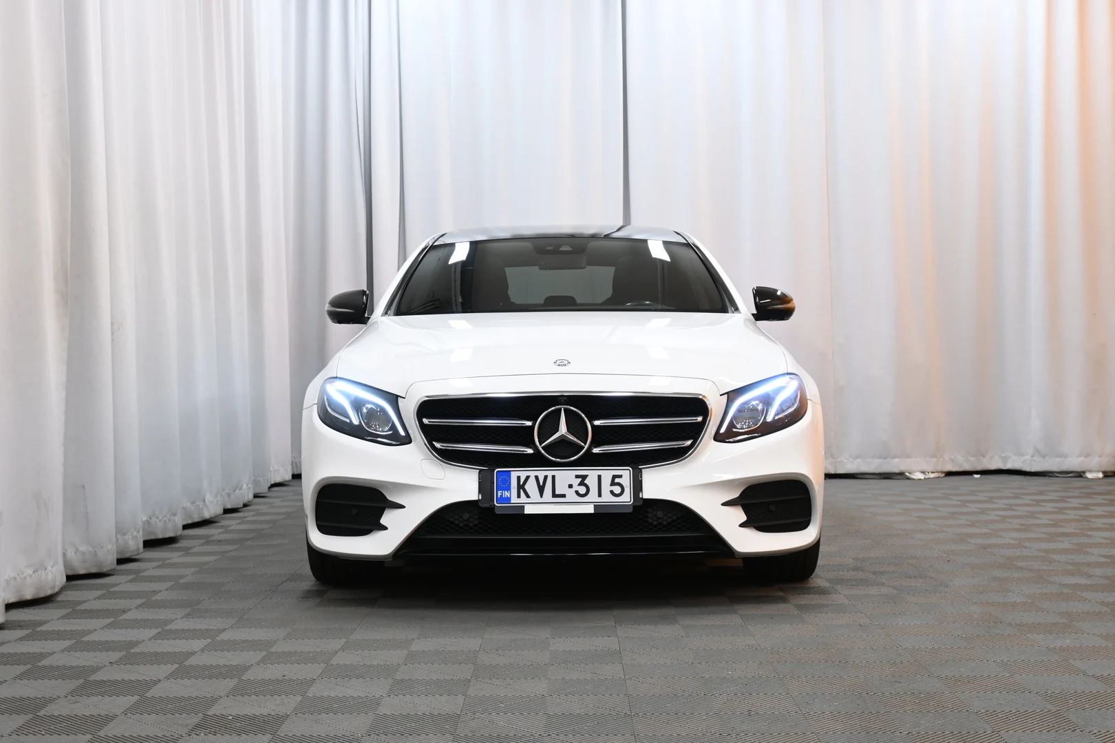 Car Image - 6rJvEPAIaPAJjDsv18Oe7v