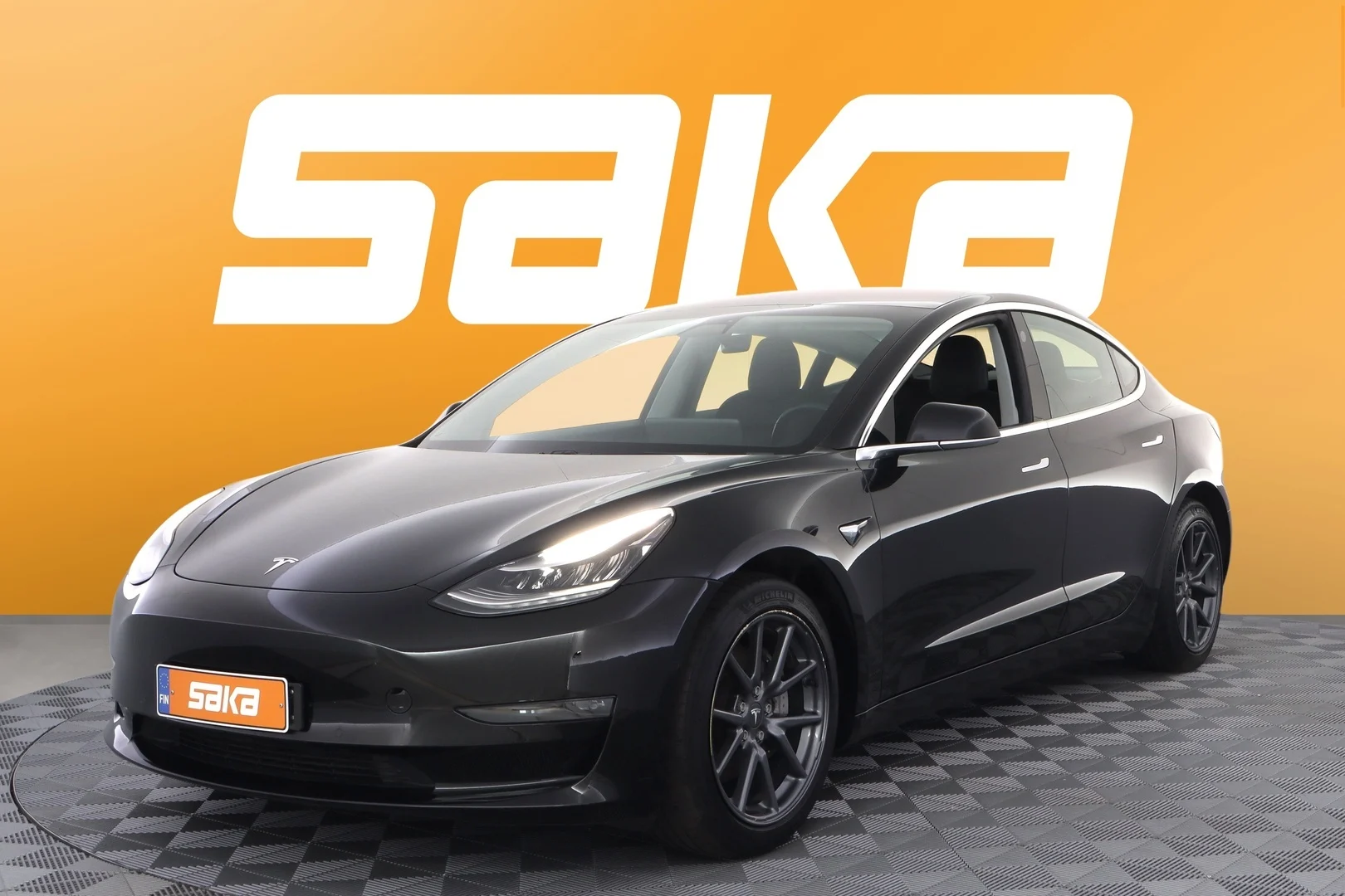 Car Image - 4xH3UEEFbiyShmF2sI12MD