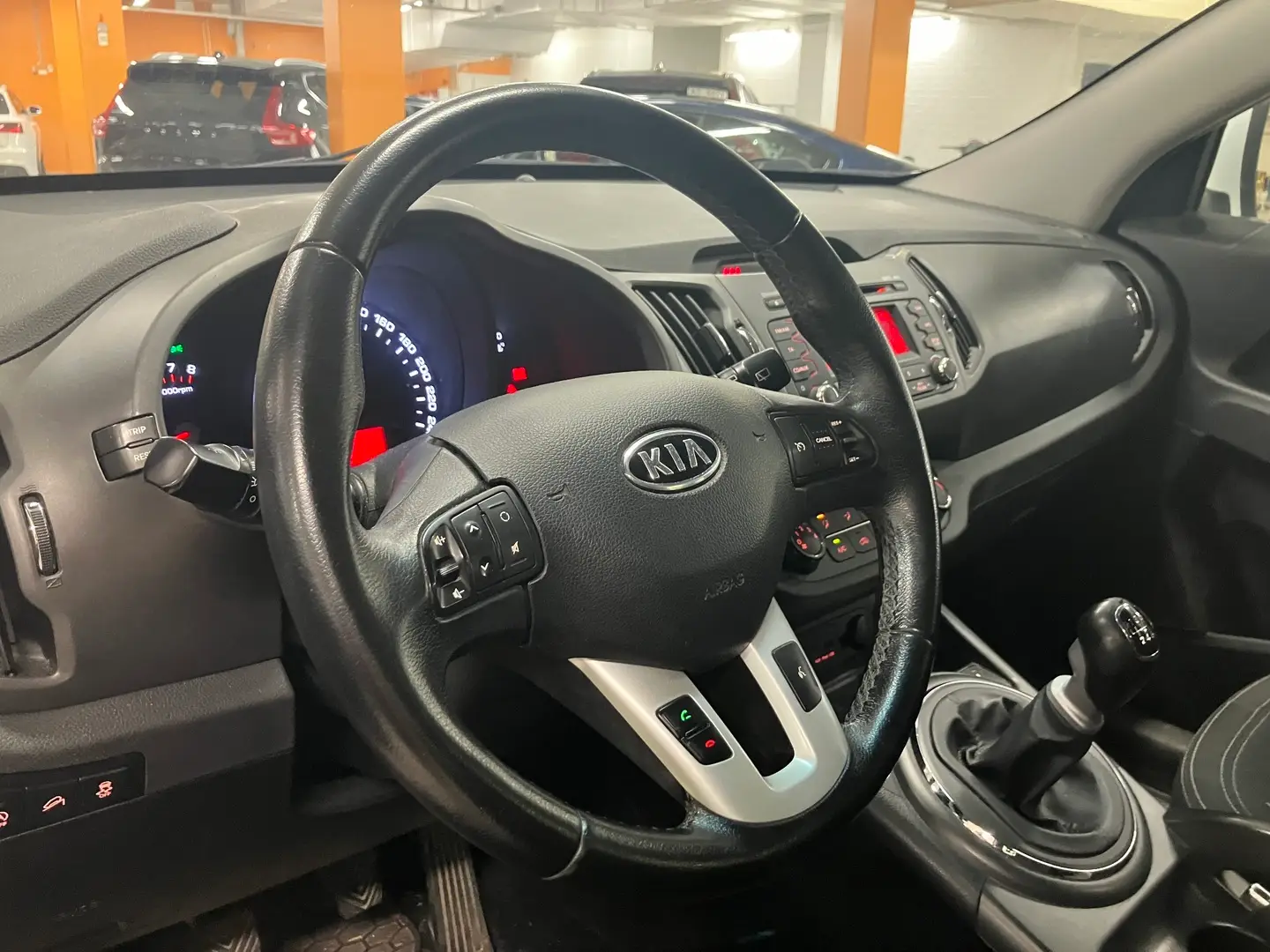 Car Image - 1439MoxHbdHHBRXmevqObt