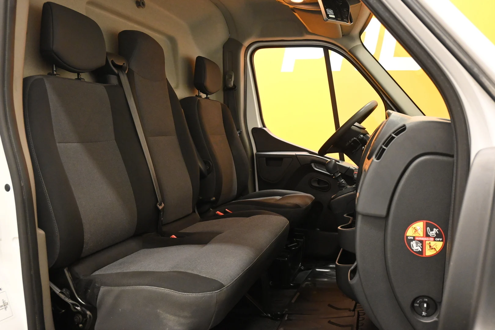 Car Image - 4kkOMQkUMX1Df8rCMpcUqF