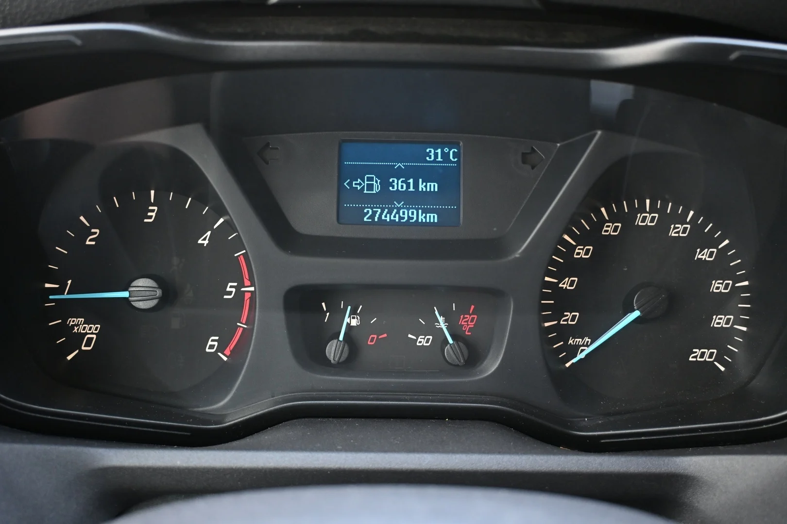 Car Image - 5VvRYr90l0HgvO82zZmHra