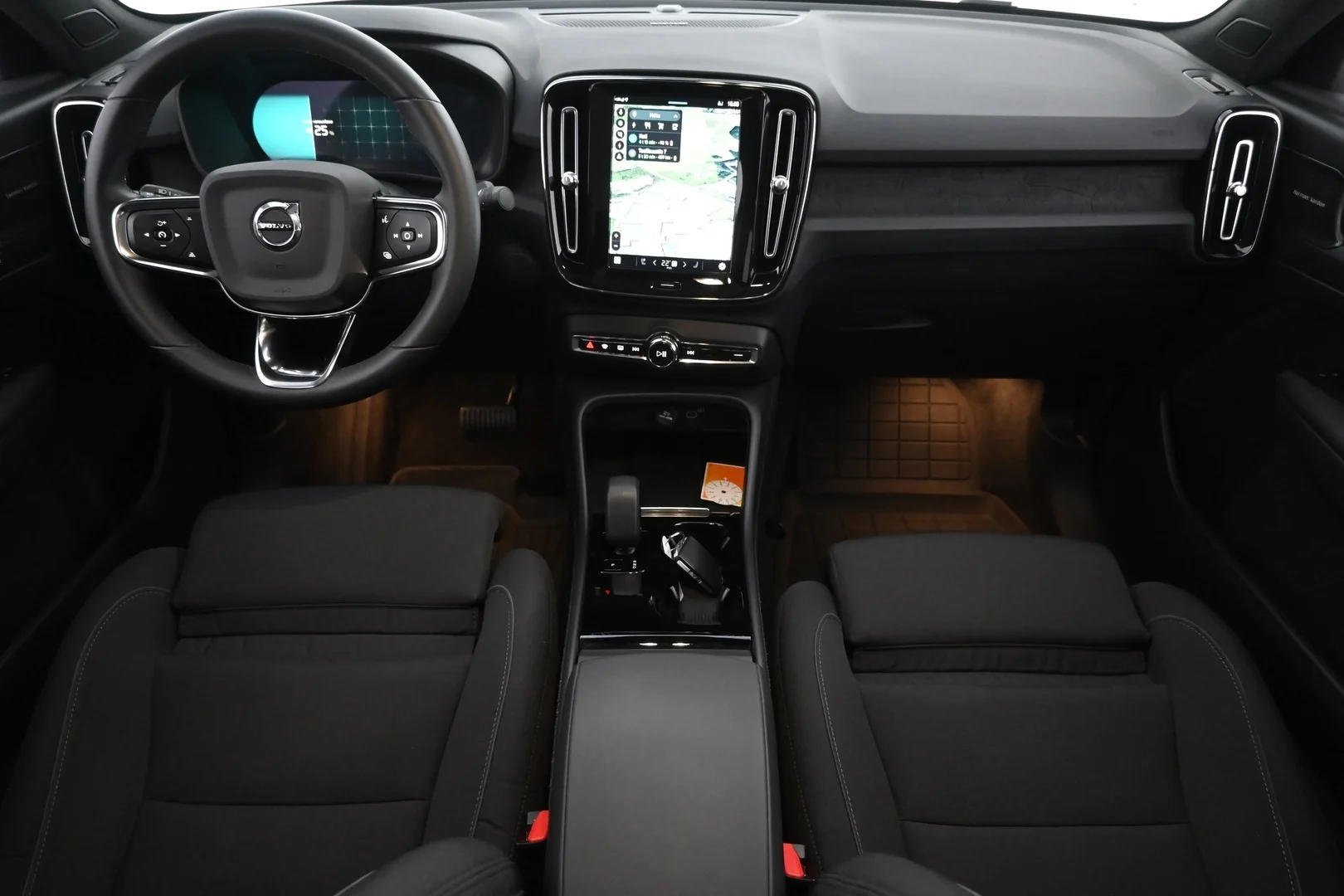 Car Image - olDDWY0XsaDFyqyWhmOyG