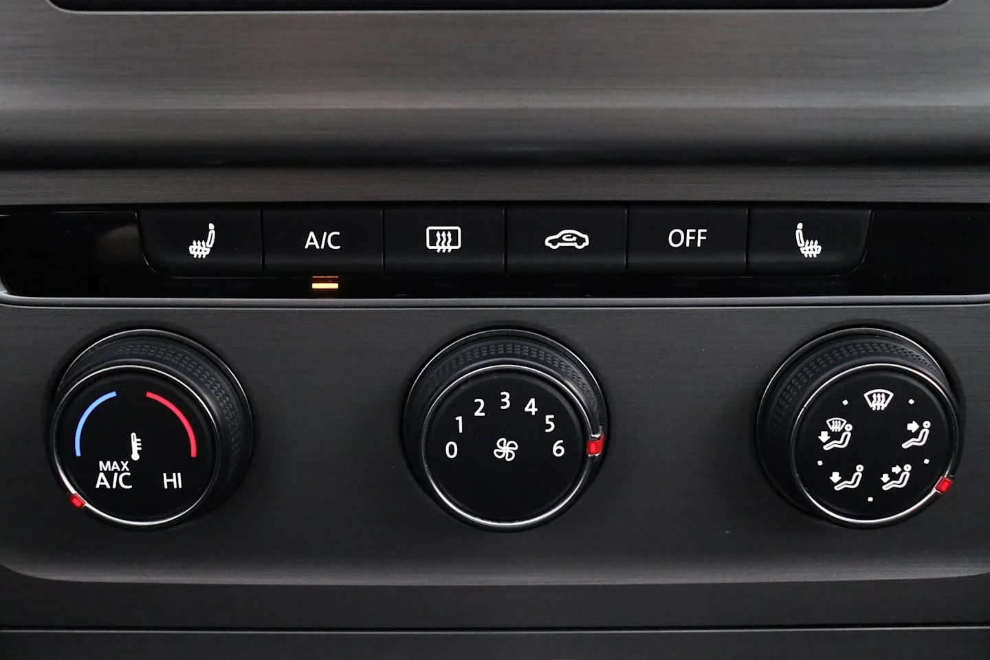 Car Image - 3FR4SZMrhR5EoCoQ1NvX2T