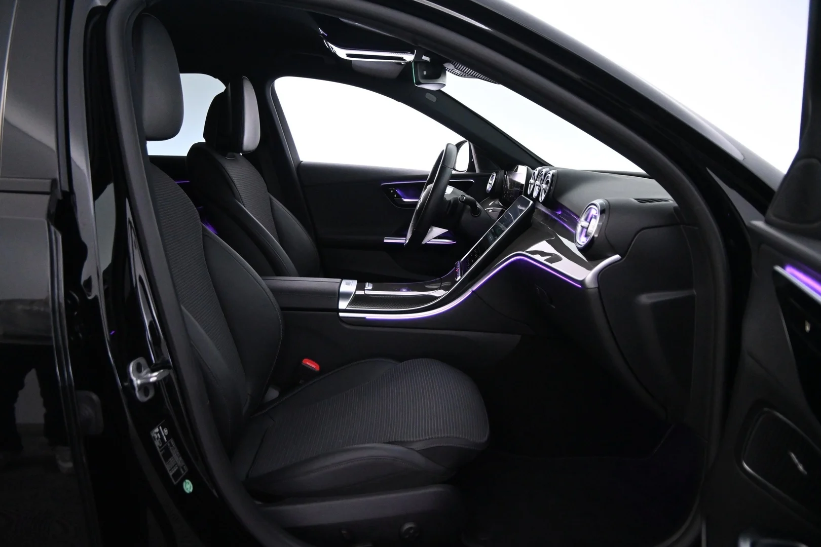 Car Image - 3Gs5bqia4ZTicJceQy2X0T