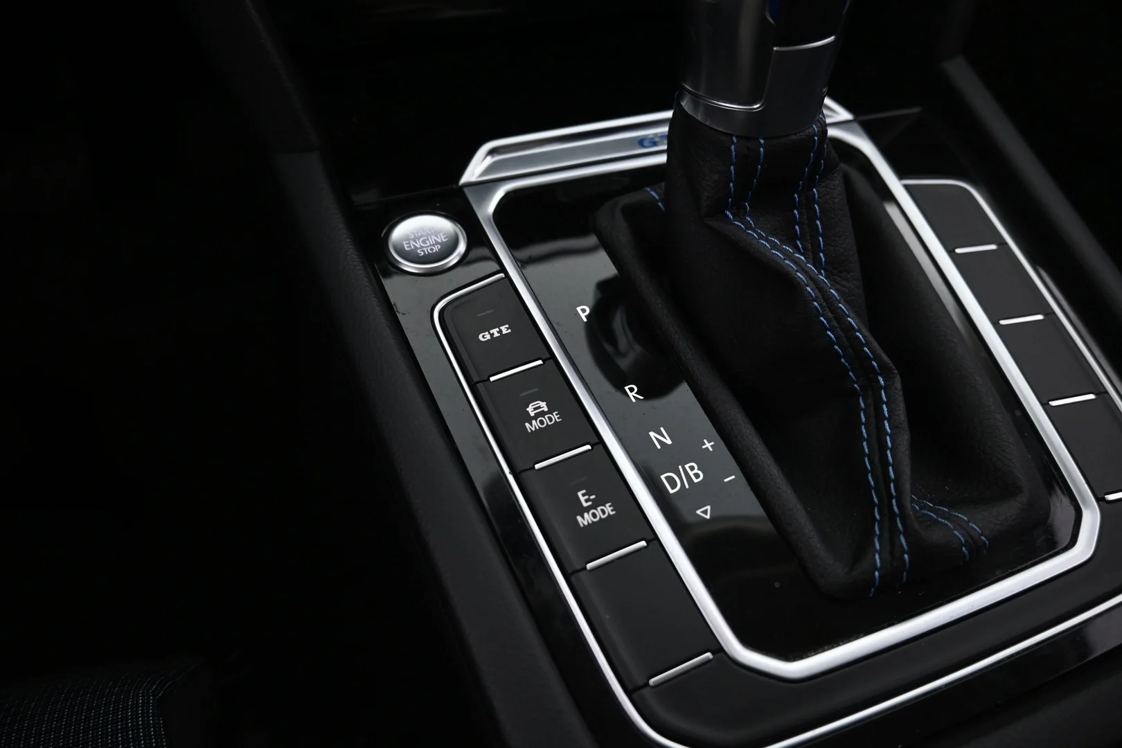 Car Image - 3Ah3UGmBVStEtdoyuvHG1u