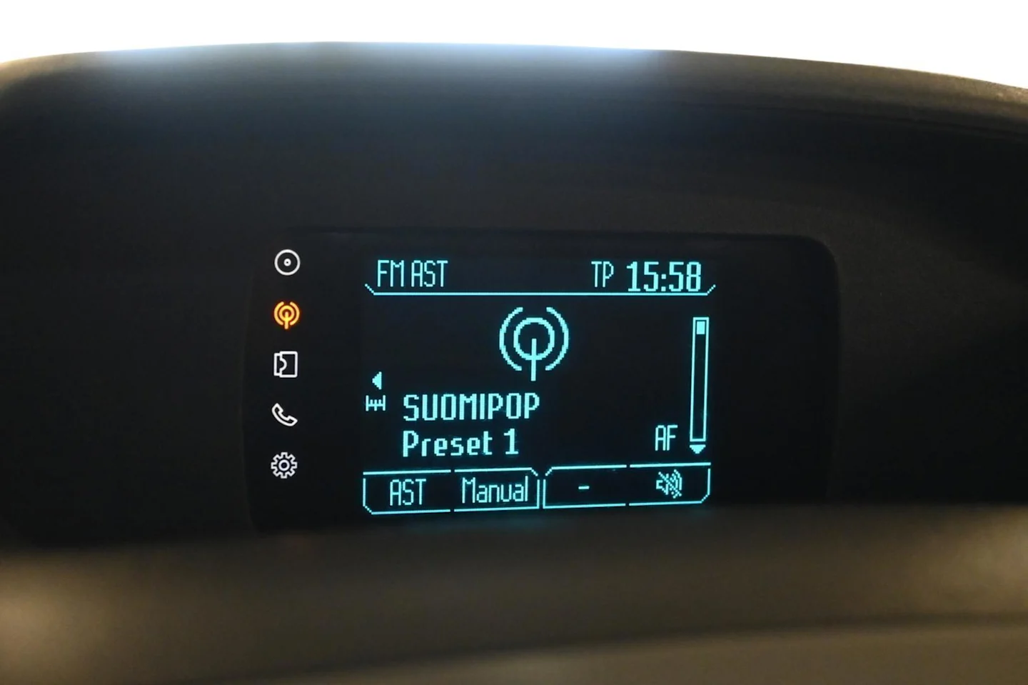 Car Image - 5VvRYr90l0HgvO82zZmHra