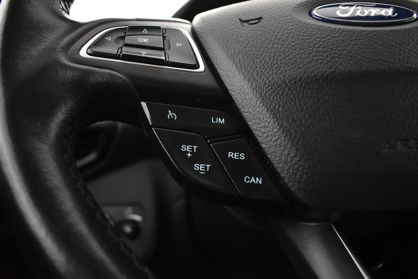 Car Image - 5Ieg6xDJsmDG4GdU3vpEKN