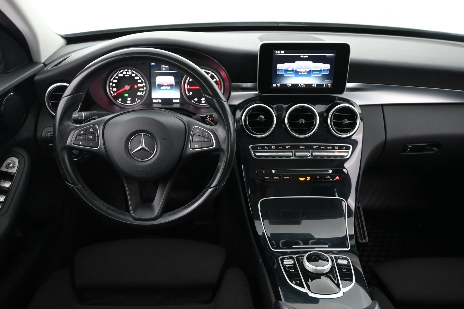Car Image - 1NHj6bPodiSBxqFjYz5r2R