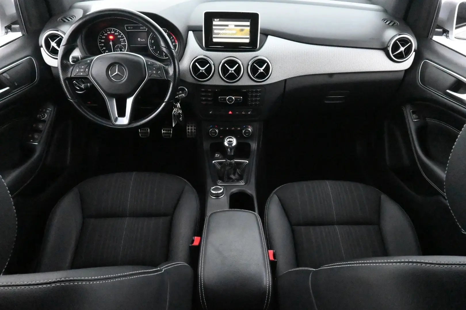 Car Image - 101yZpf2KpEGh7uISWLT2I