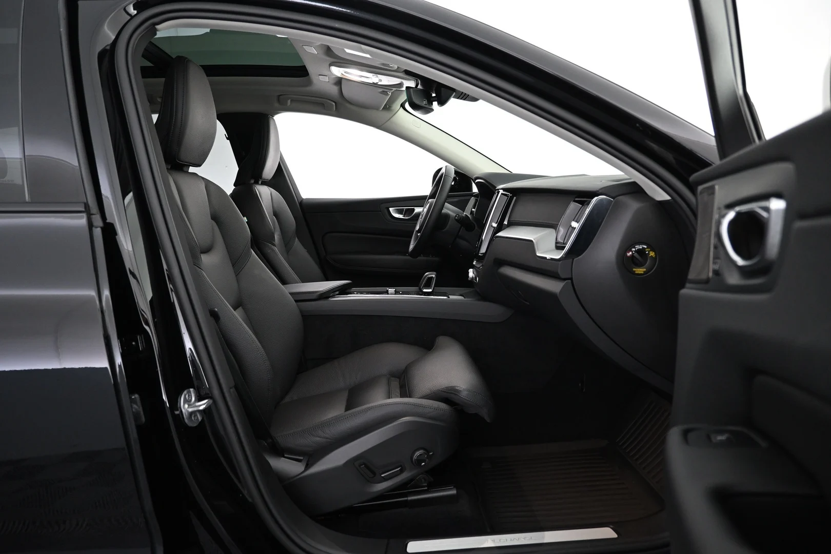 Car Image - 1aws4qwXzAG7Jqu1txr3cW
