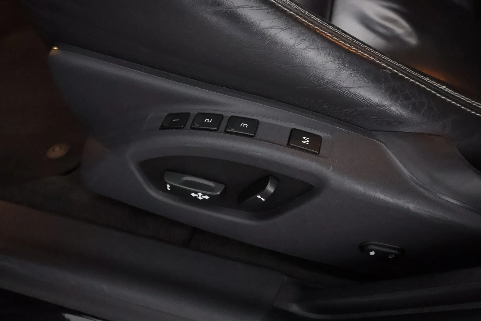 Car Image - 4I2456XxhMHPgcx5eQCjwM