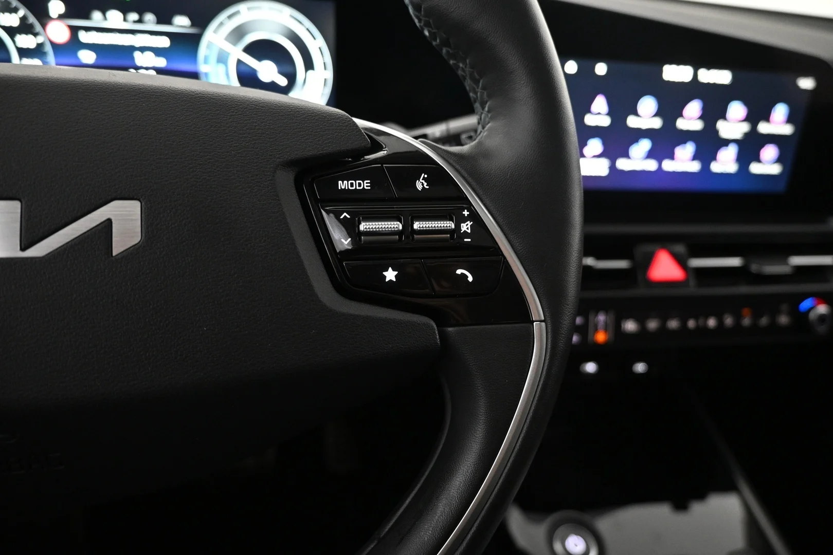 Car Image - 5PLvAq8sAd7BupBUwt1fEA