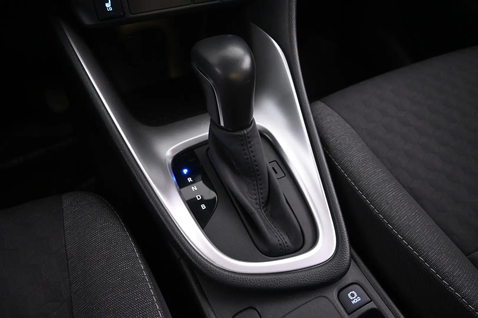 Car Image - gYm3eSEnOl9WaV5F3CGl9
