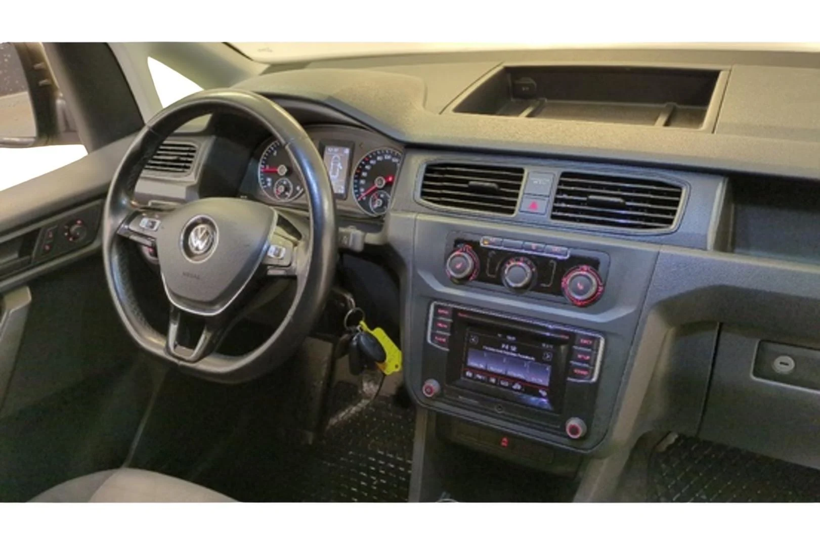 Car Image - 2KXt2DnaVfyTC8Nsl3k7Y1