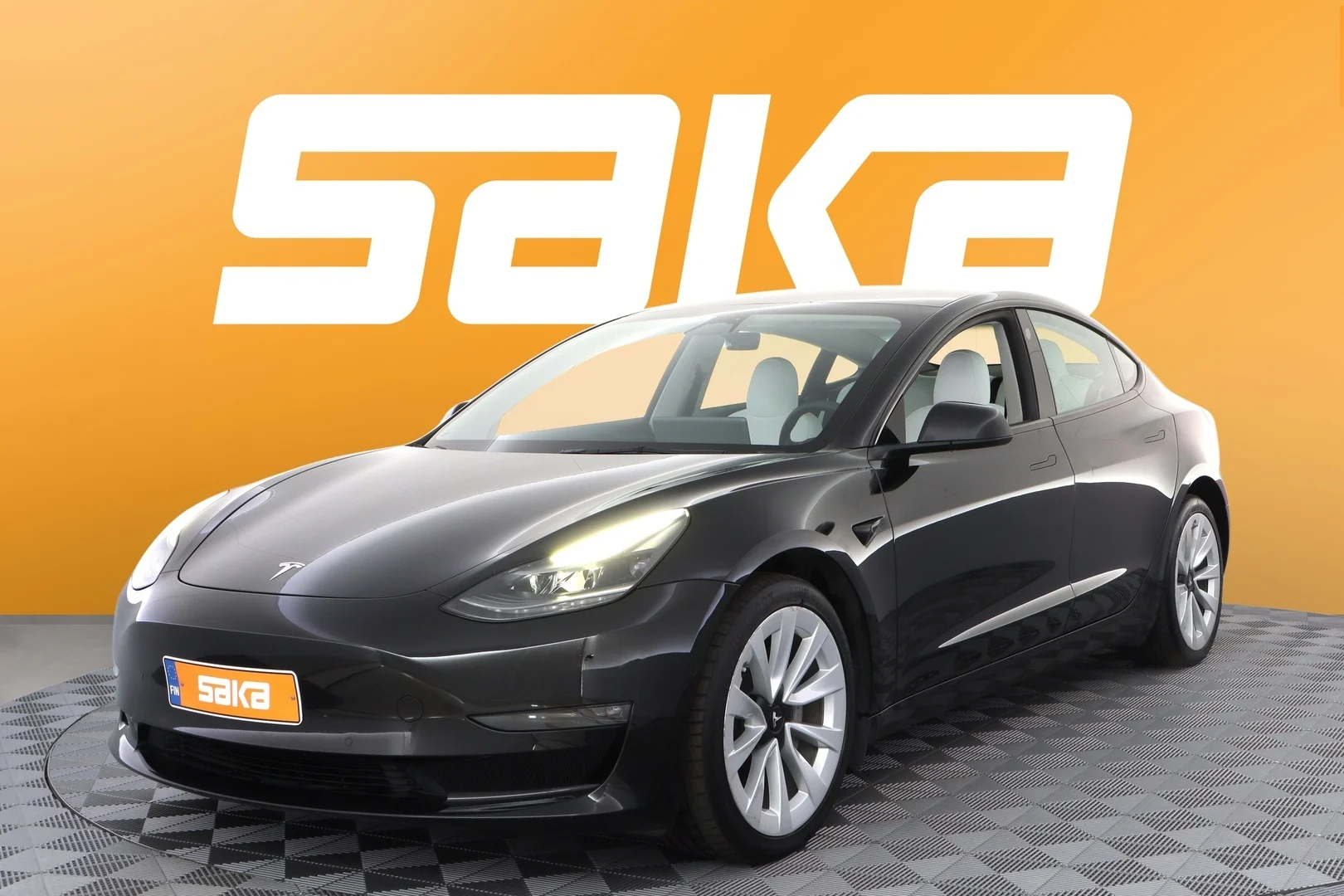 Car Image - 4TVkLuErPsm3y9YLV6Nelw