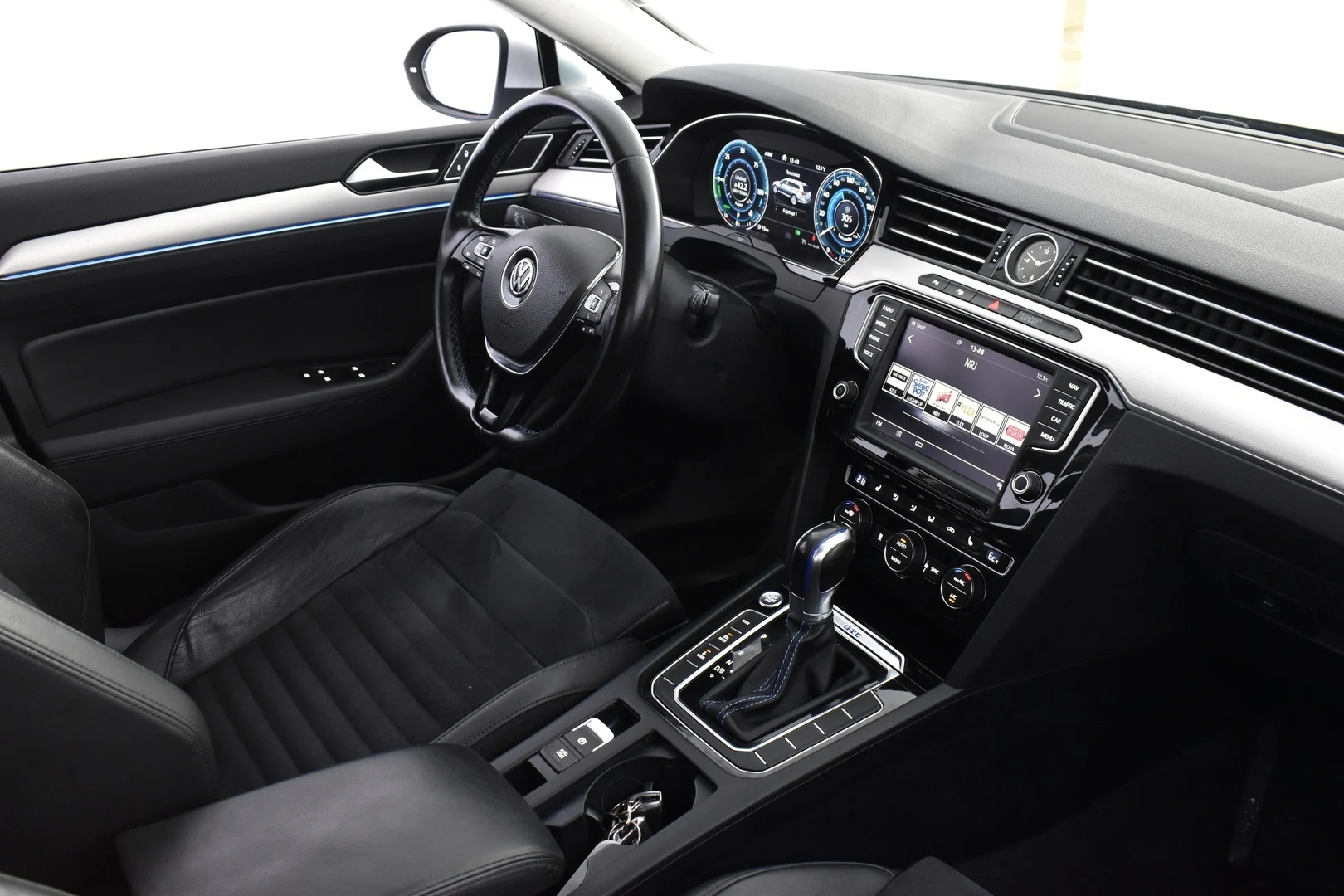 Car Image - 7ffU8D1CM9wXlJrkb88Bi