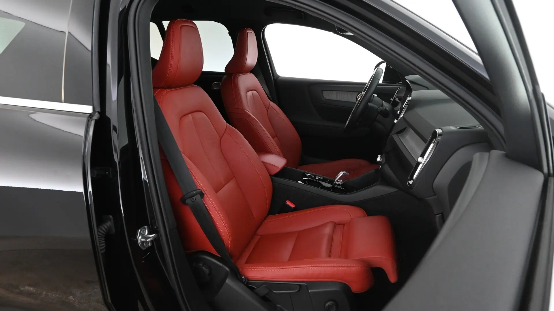 Car Image - 5Upcobp3uHYeCF2RucxW6Y