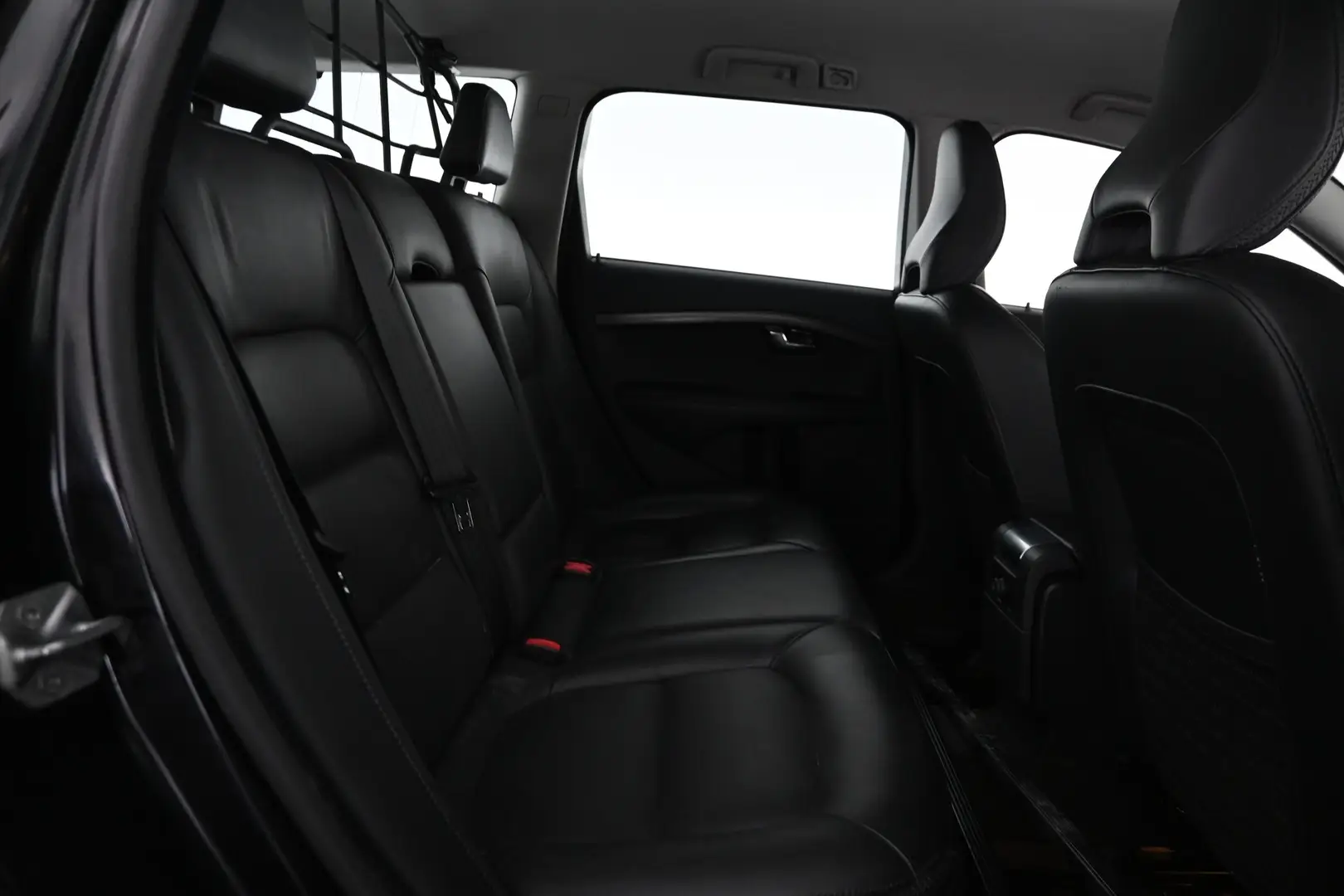 Car Image - VU3QdH35ggDFeFSqywDsw