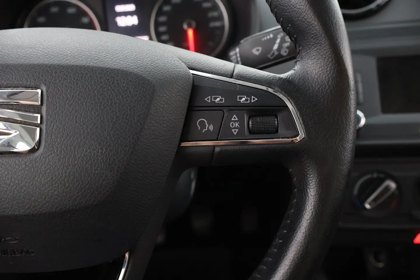 Car Image - 1ktIelNyVWMCu3HUivpKuX