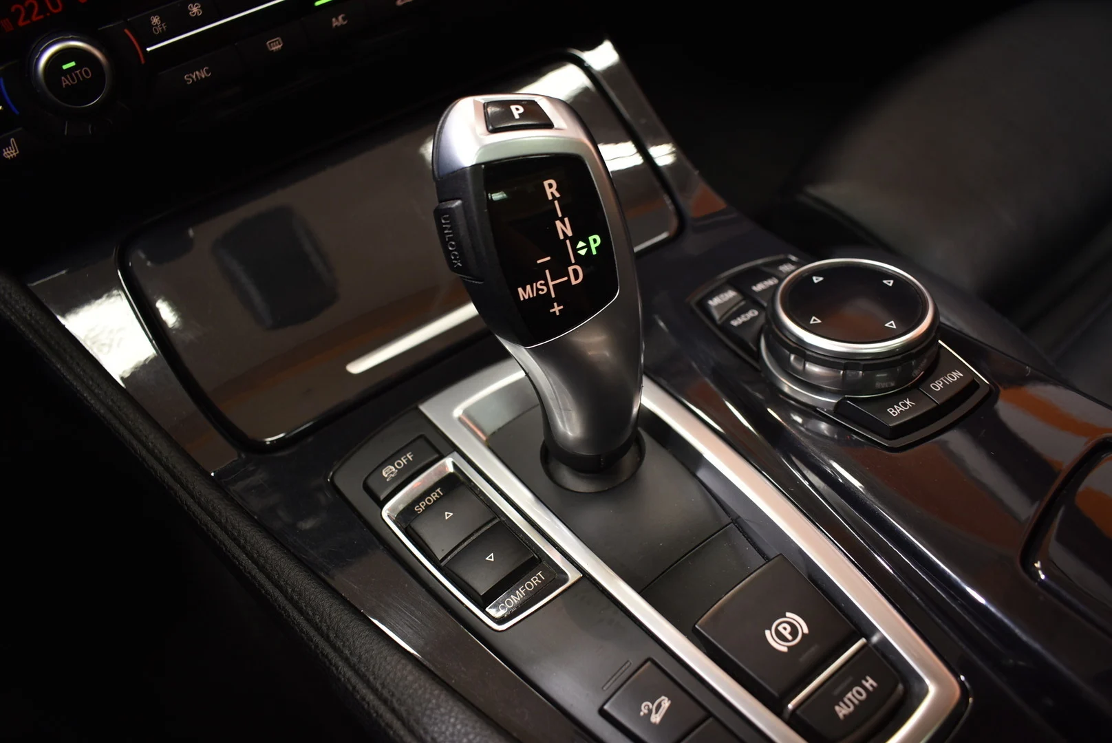 Car Image - 2CwZOgam6h6uqzbrklYXPt