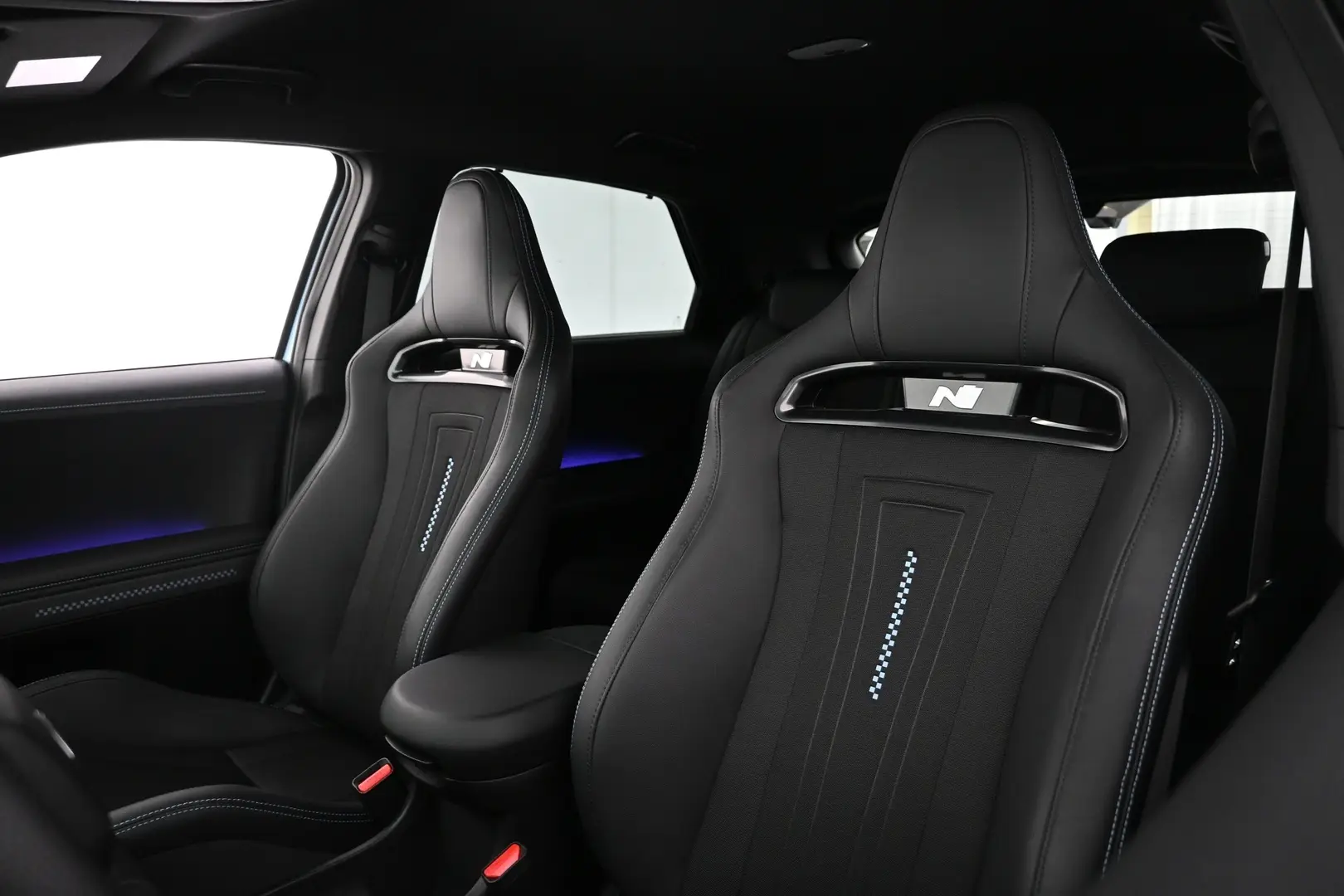 Car Image - 2CbXRglM4pPpid9r2eIKgb