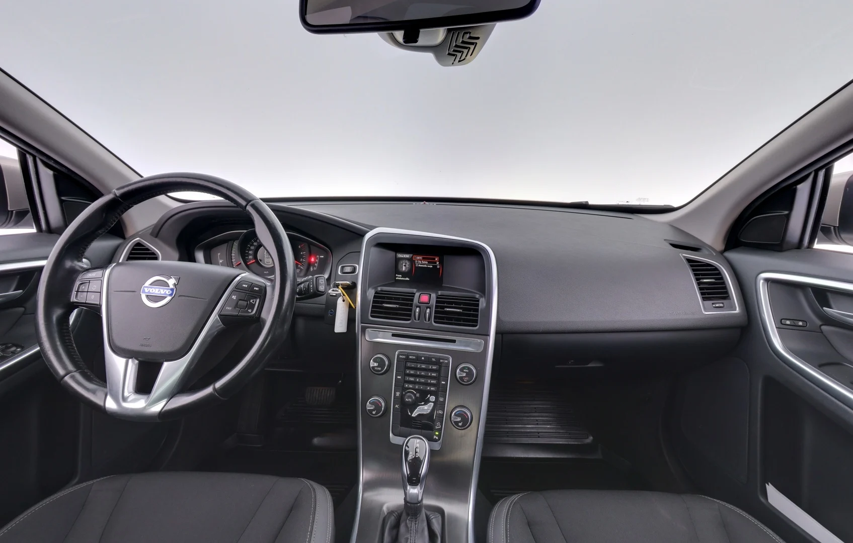 Car Image - 3ITpf6yDWynRYtDsob0IkG