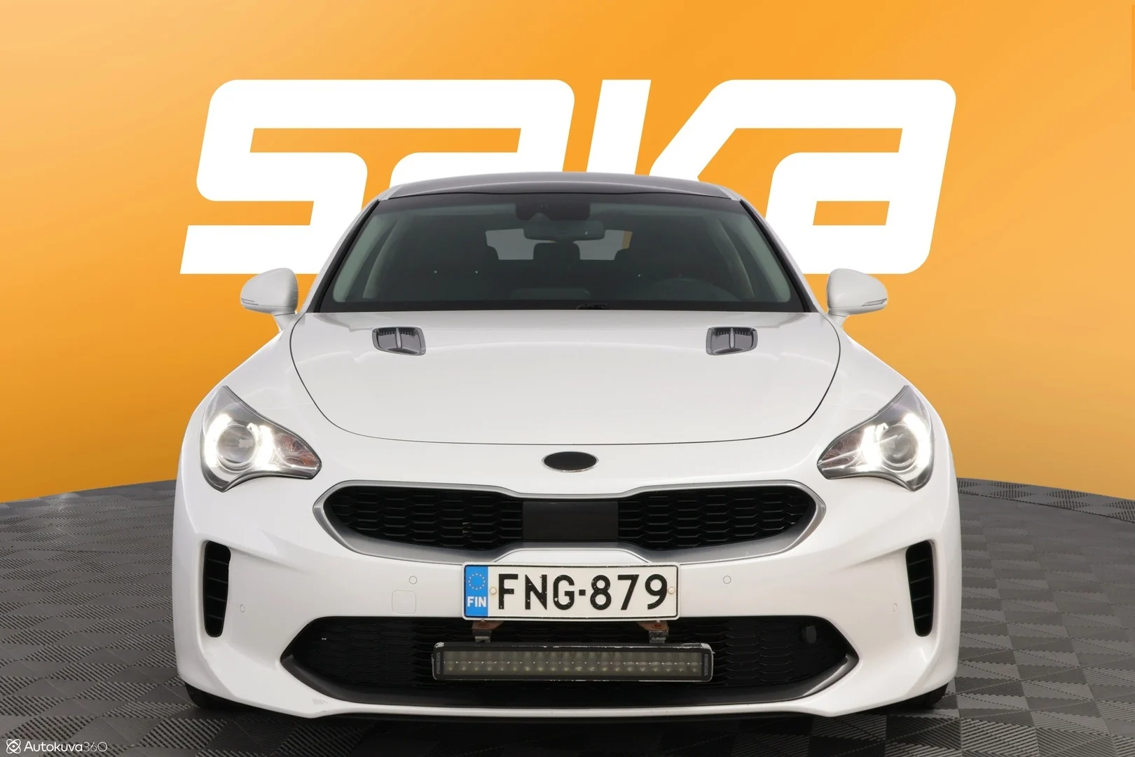 Car Image - 3Nnq1lwnS3l5zAJZ5hVF5v