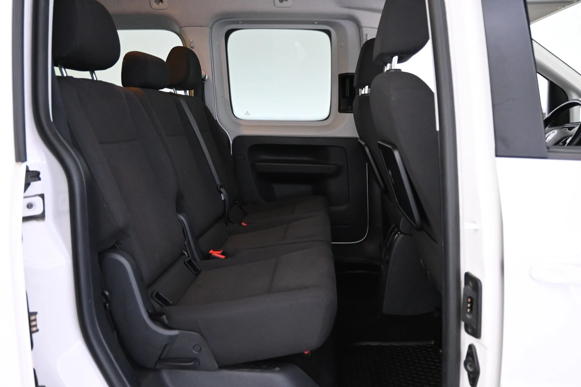 Car Image - 27Vt2vnNOMSOXxmwt3tZMB