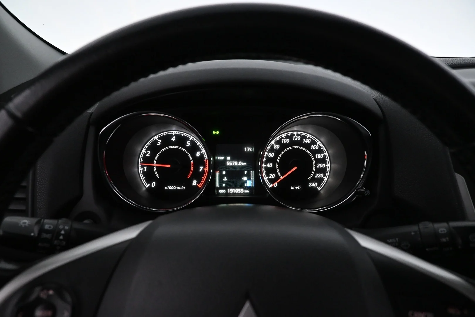 Car Image - 3RbSX39qClT18IAMP6d6Bk