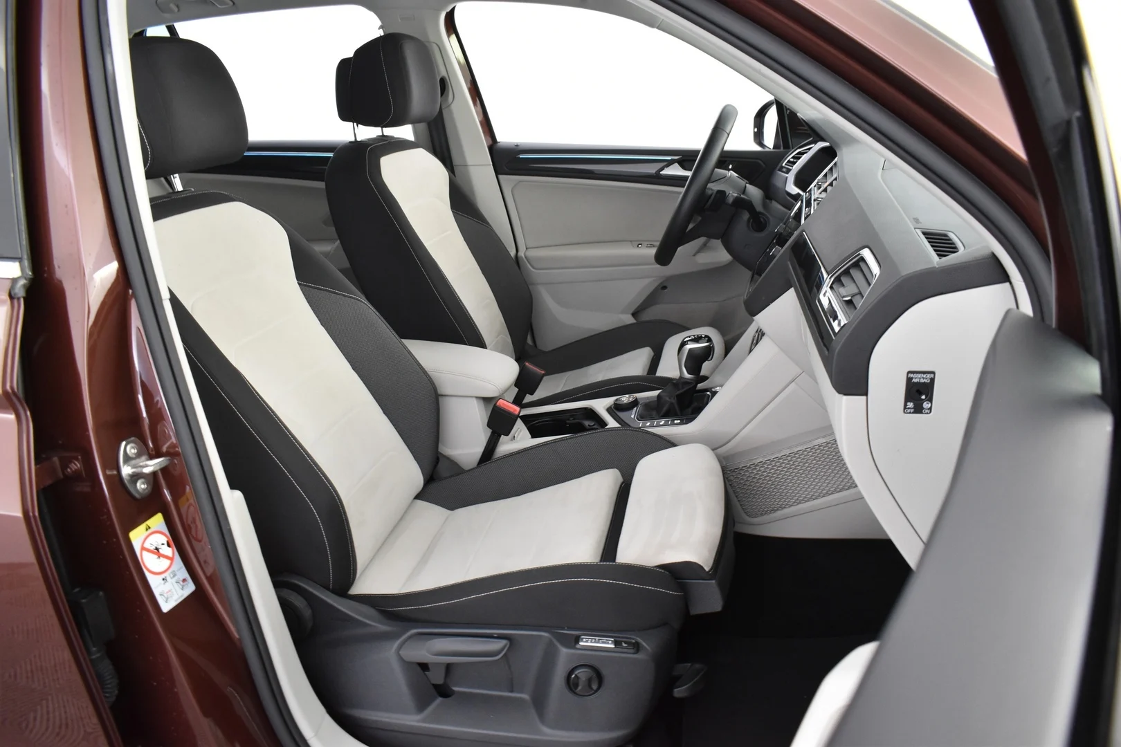 Car Image - 3hQMFOZOuIVGX5dI5gHhmx