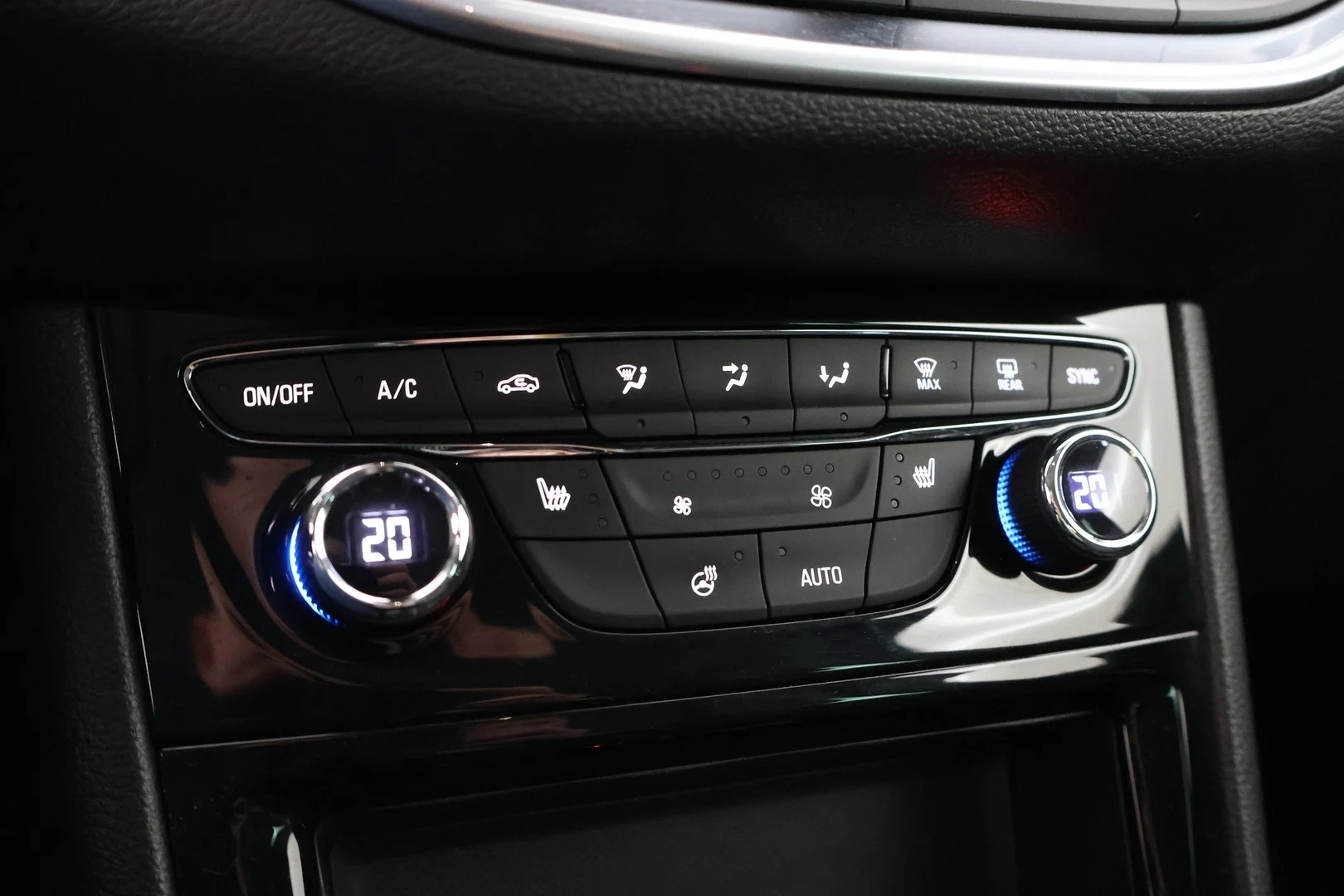 Car Image - 4rfiVxeGEvyf1hkcuzsfl5