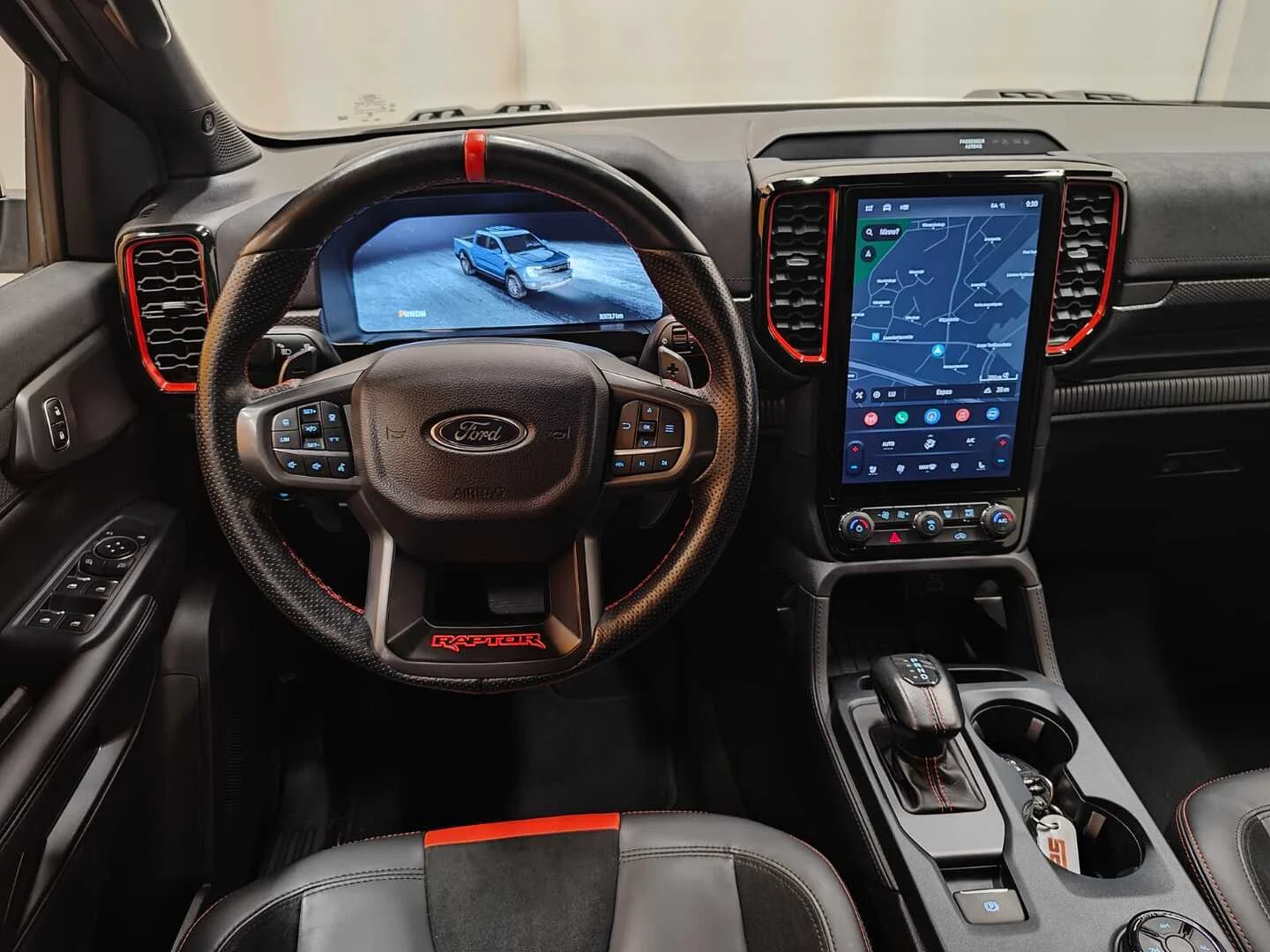 Car Image - 1aRj64pNY46R1Wlof0Ai8L