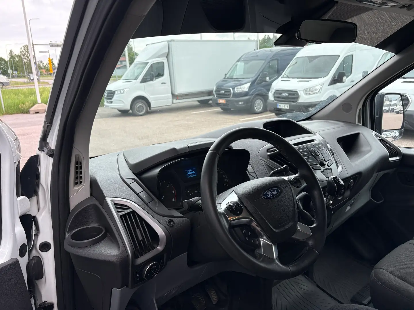 Car Image - 7gFxk0NW9bAVM9wRGWbHHk