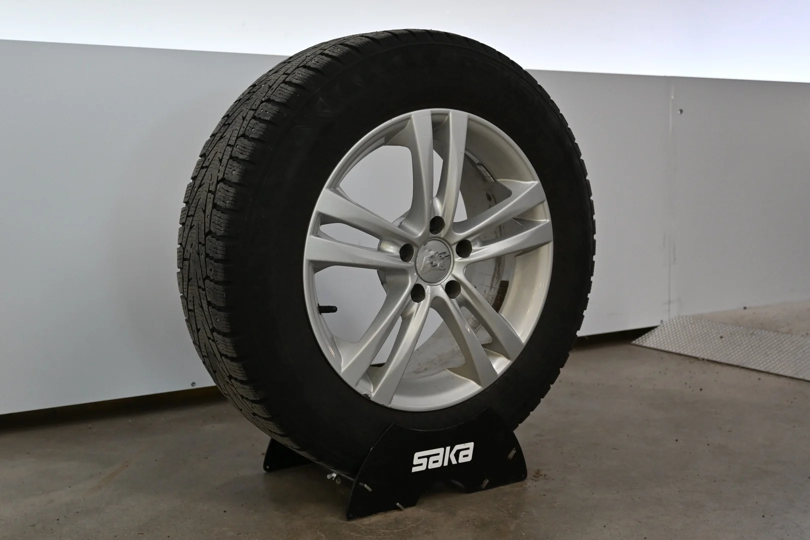 Car Image - 1VoSqIGNzvRfQG9QtTbNrz