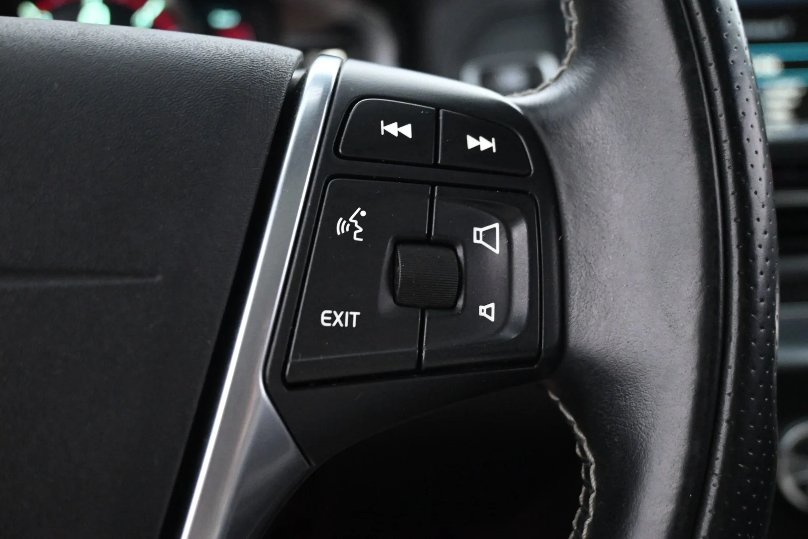 Car Image - 4ZpPJsIAVET3JzhH58Wjhb