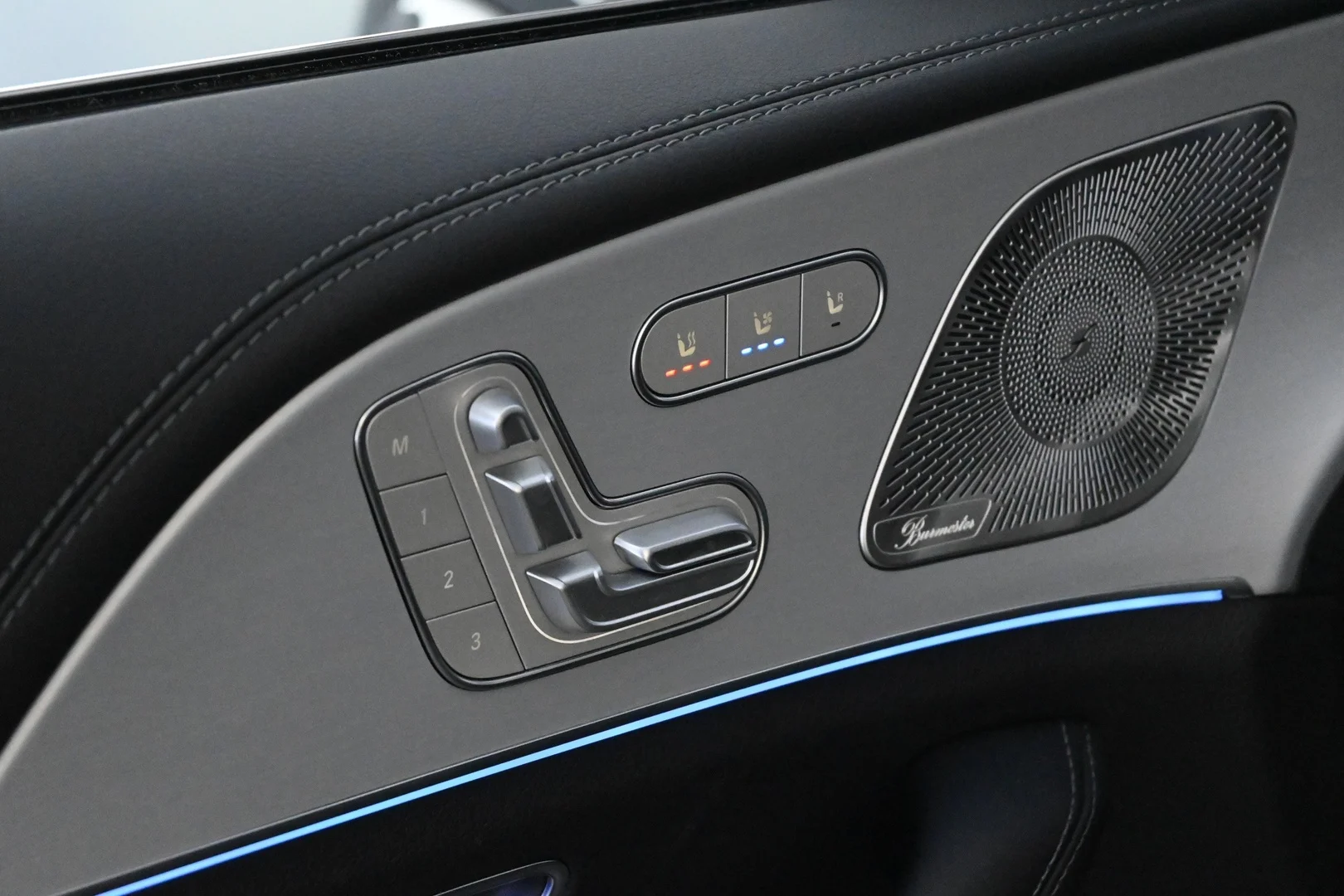 Car Image - 7BbZ5qxAmrqRFzN62Ea7DF