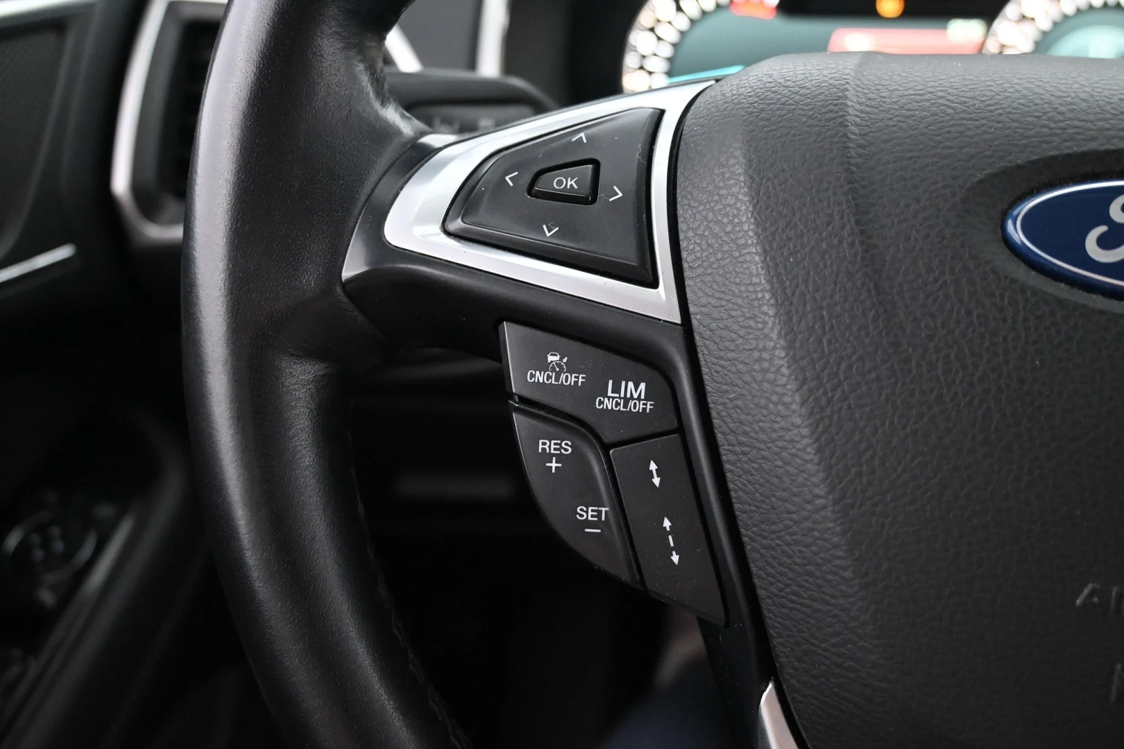 Car Image - 1IKjNVfw0PP9XxlbvpgKIF