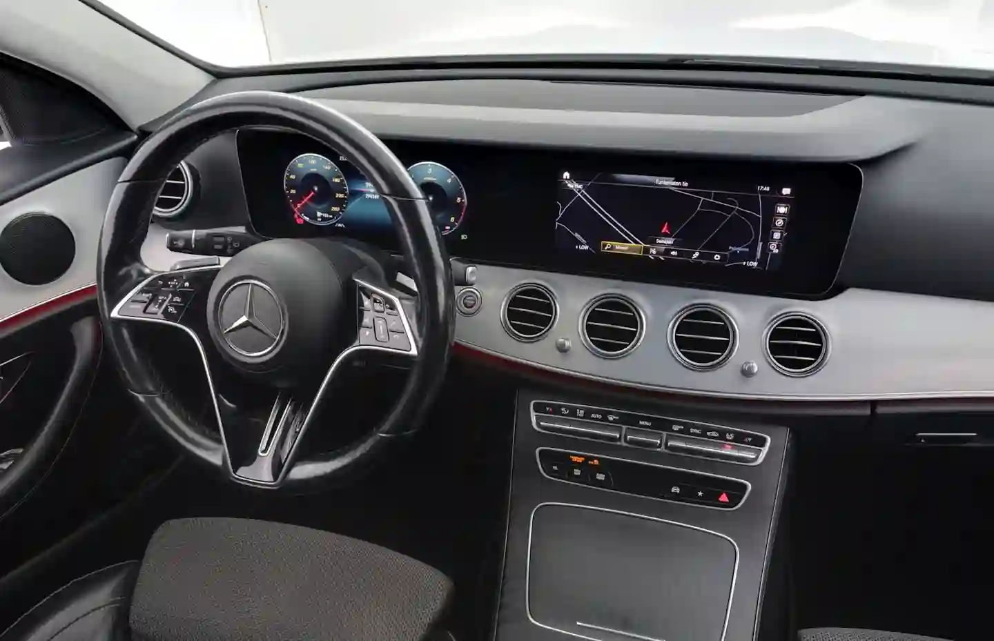 Car Image - 5kq6VLMW6qDa81fOZvqhb2