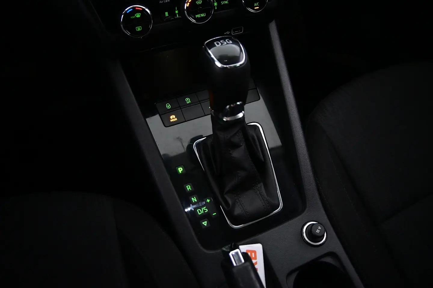 Car Image - 4vDNYKdfHdRANnLGGcENKW