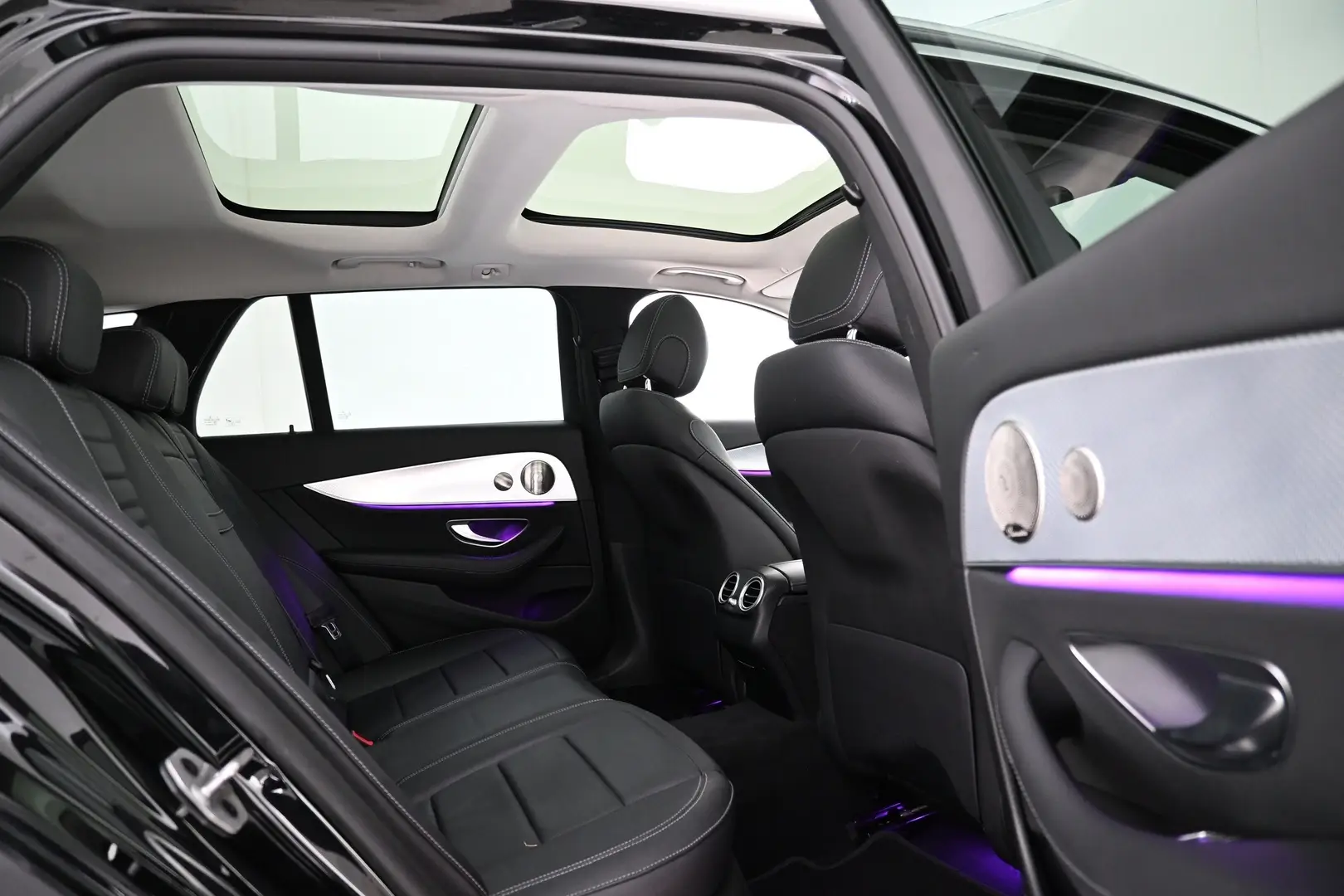 Car Image - 6BYufh8BTlnMq9WkAAnk7z