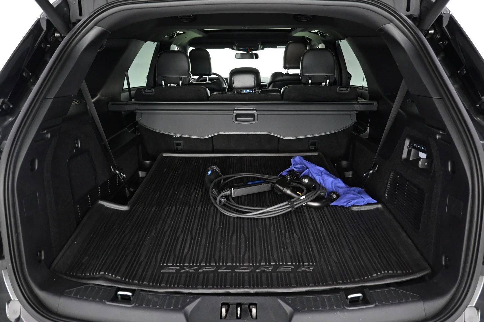 Car Image - 2vpg069FaqYlOw9dcGNCLj