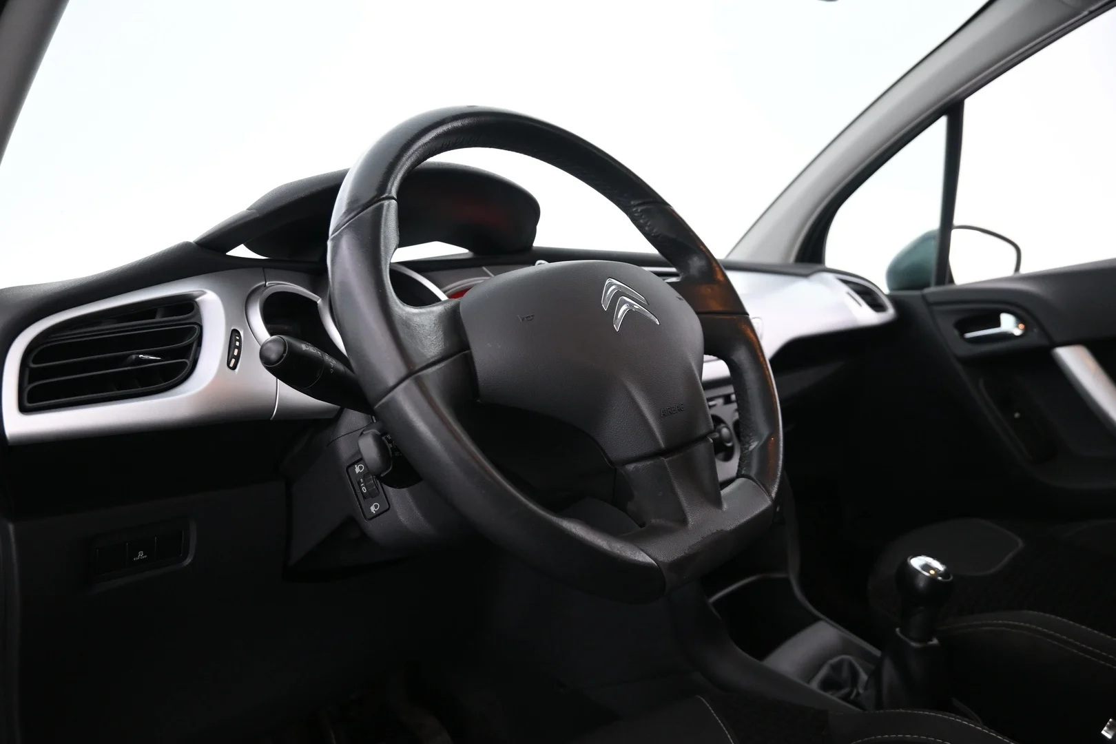 Car Image - 6gJwh6nIrmrunQFlpyuWDg