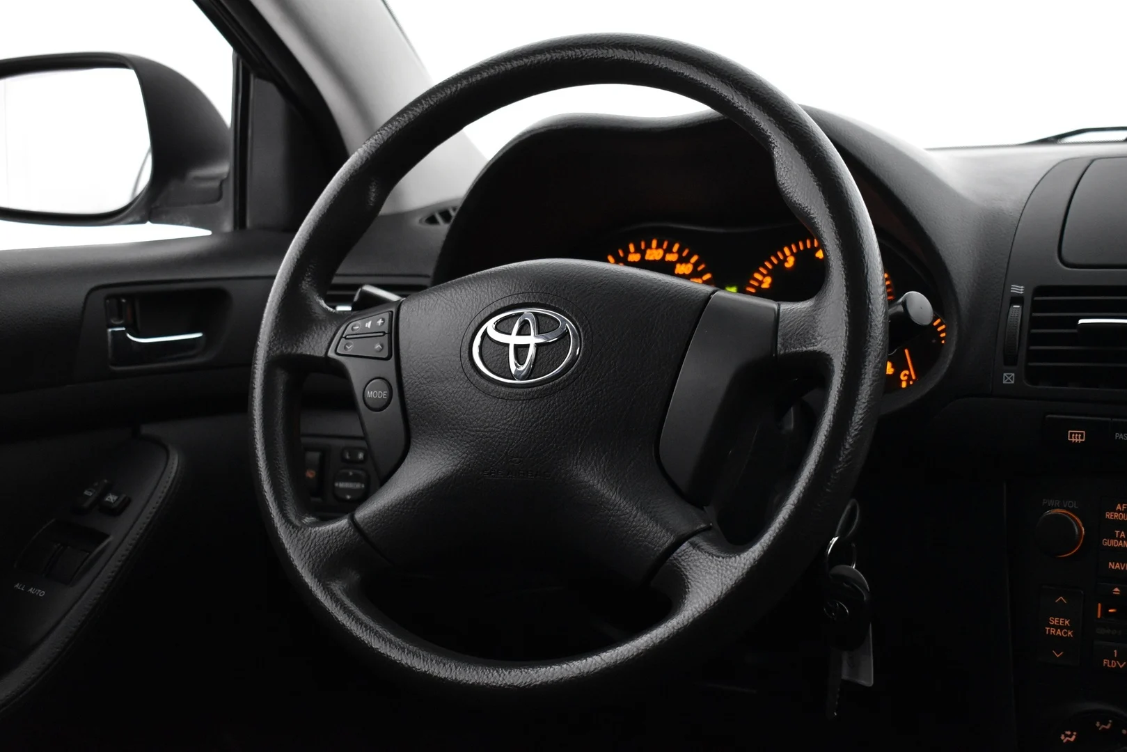 Car Image - 5UhVQN1yDtLVq7vZB3iuIi