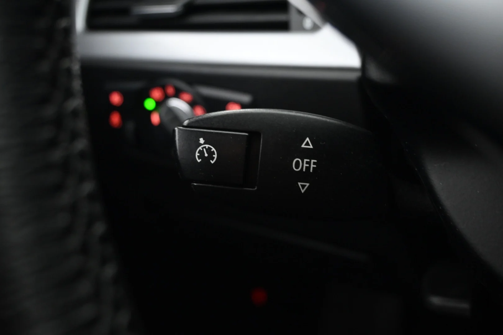 Car Image - 45L9taAcQMNZaRISZLudPR