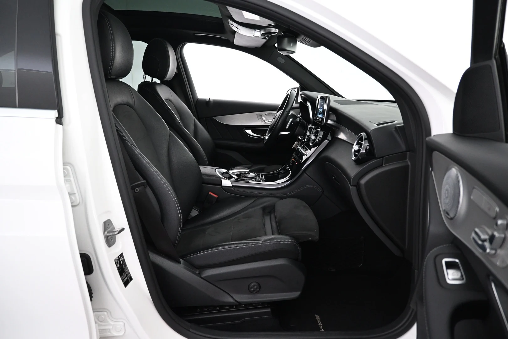 Car Image - 3wmISW7nQ3JaingS0z8Kz6