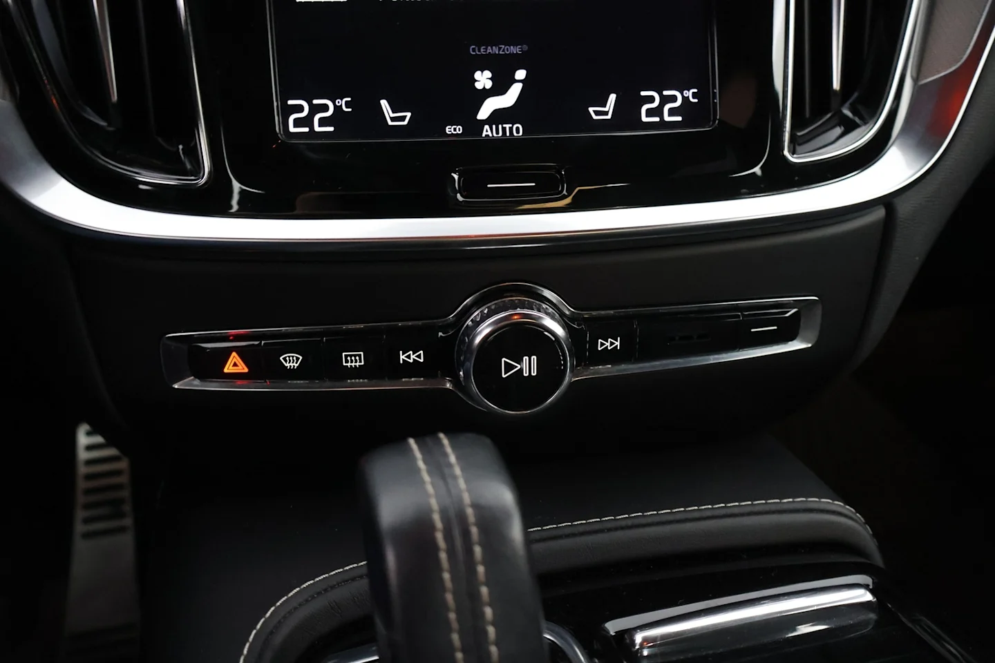Car Image - 1olxgFvNTP6EKz5pyQxxSl