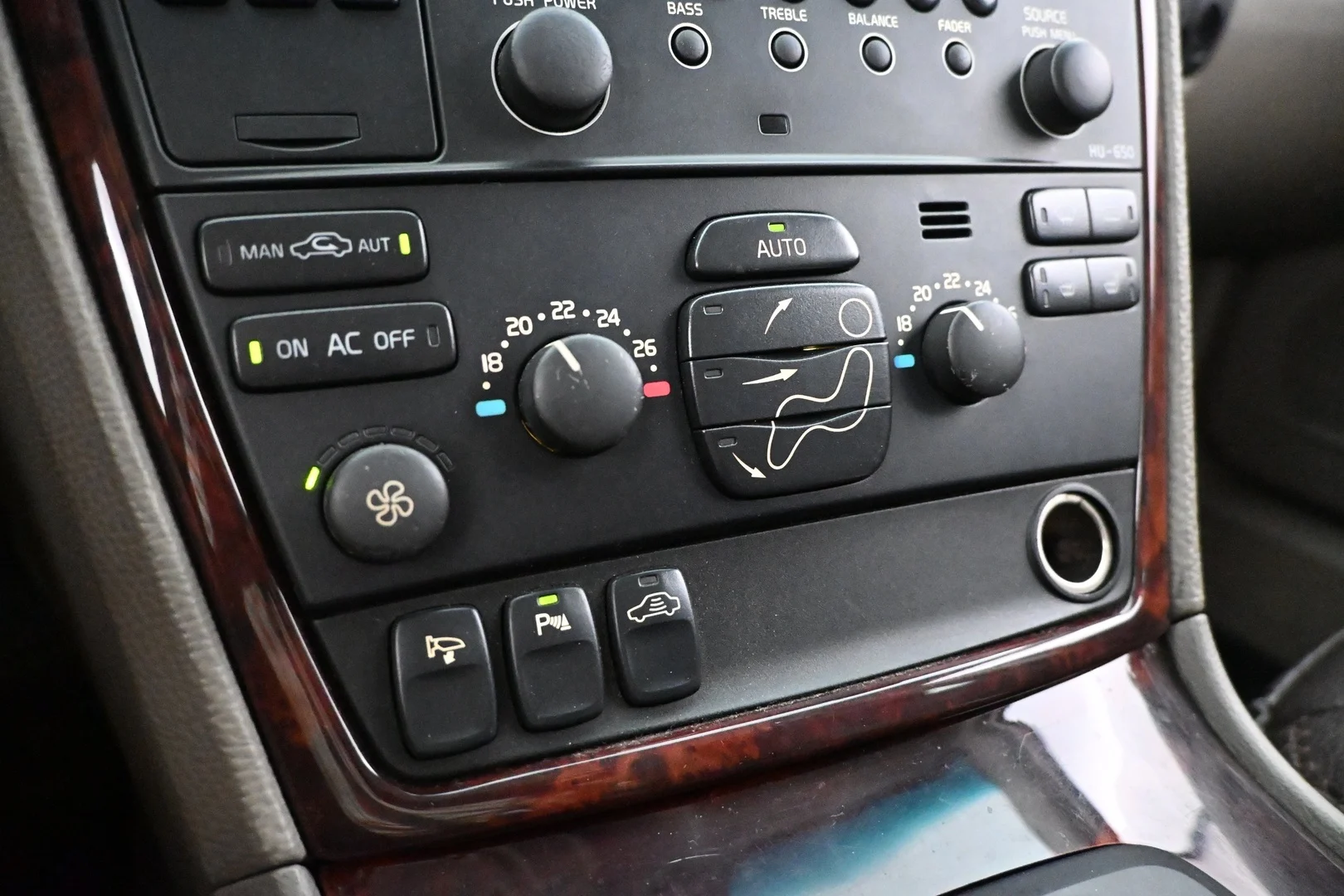 Car Image - 7rfBoU3R8rLbPtXGH7G3fj